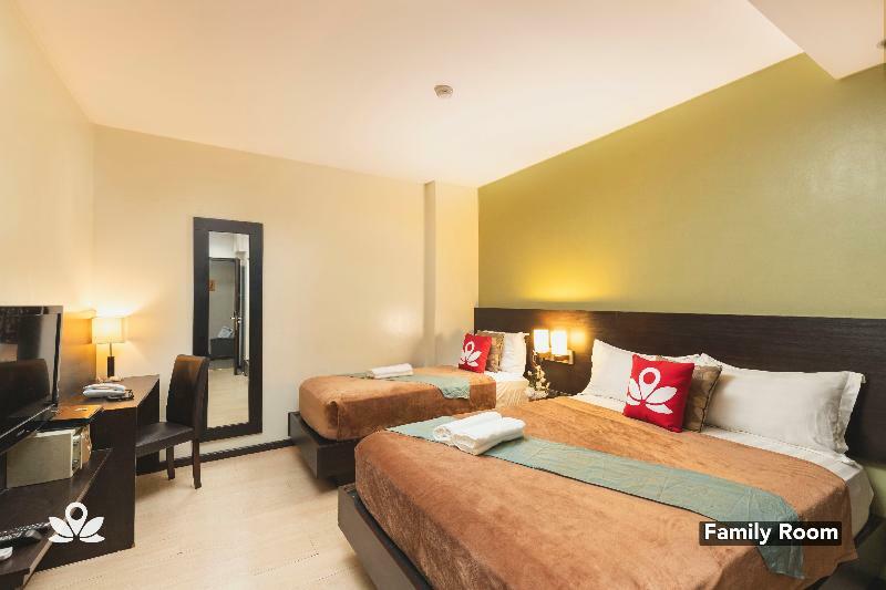 Lorenzzo Suites Hotel Makati City Exterior photo